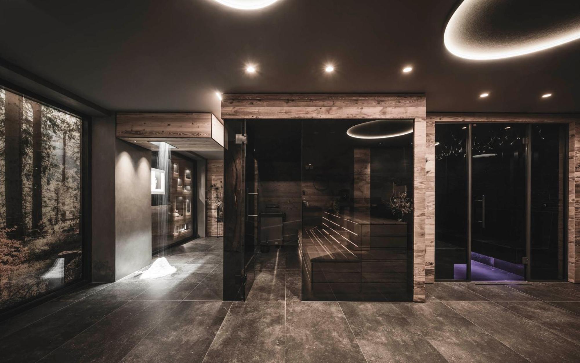 Luxury Chalet Vilaiet Urtijëi Buitenkant foto