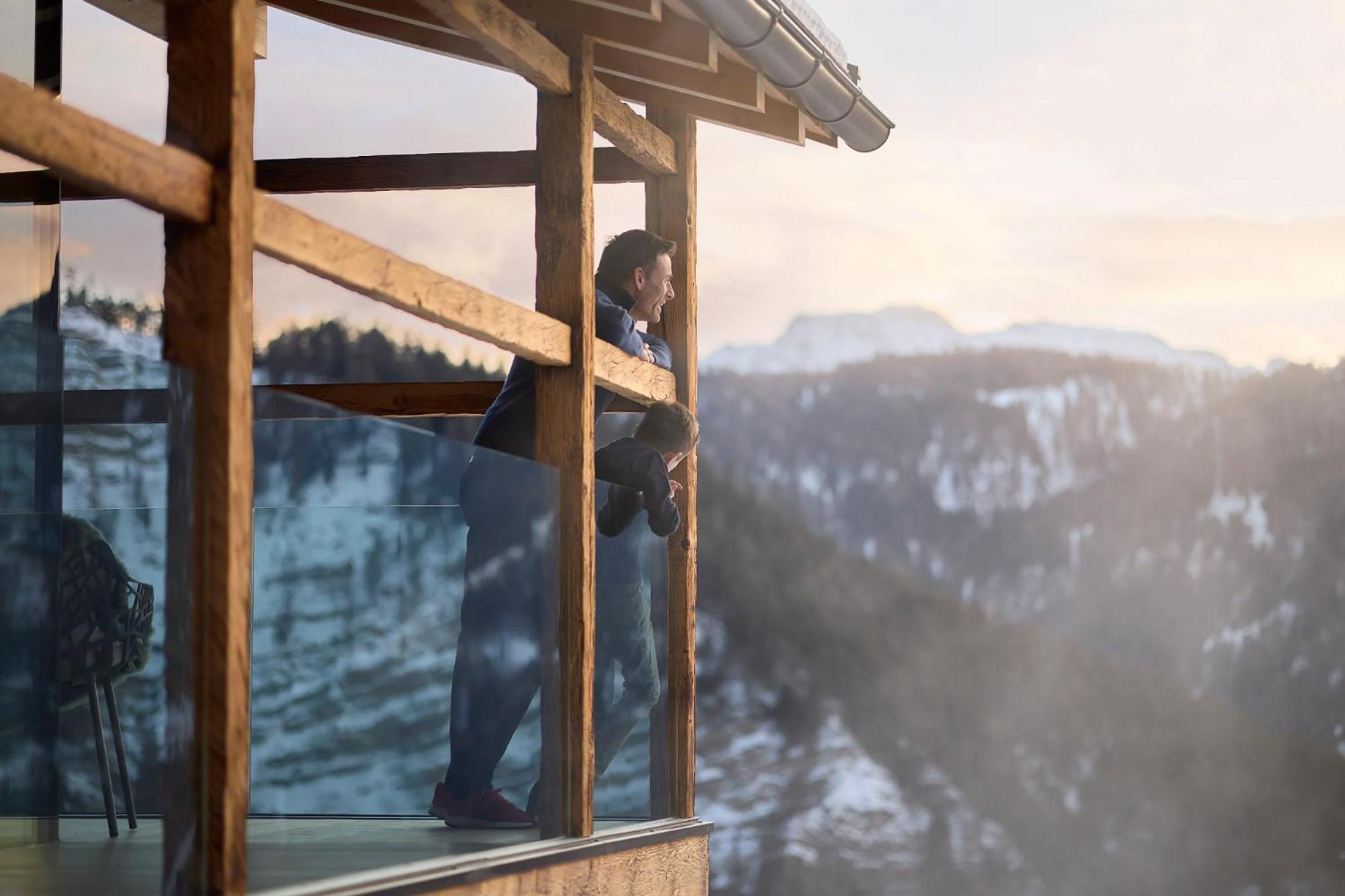 Luxury Chalet Vilaiet Urtijëi Buitenkant foto