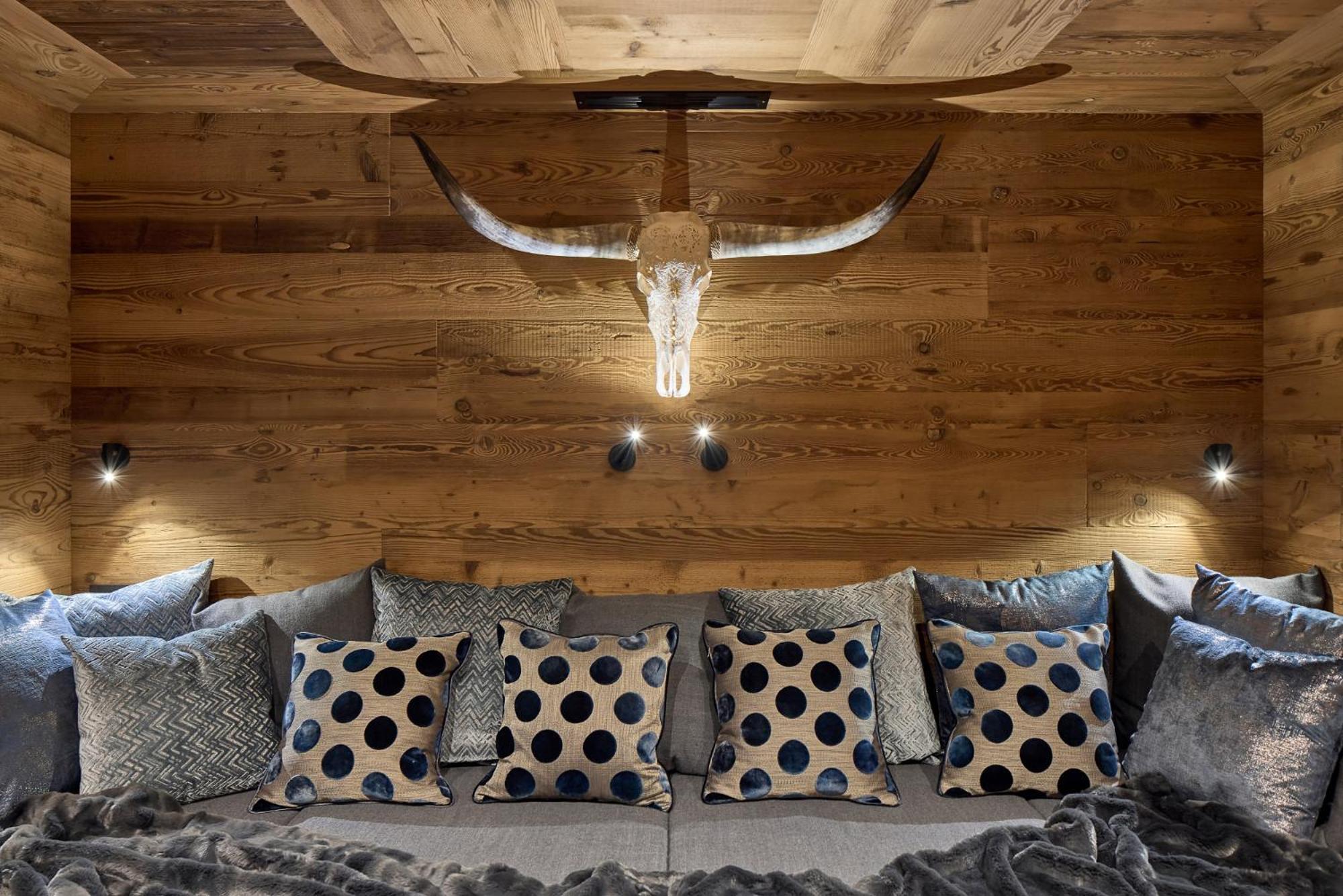 Luxury Chalet Vilaiet Urtijëi Buitenkant foto